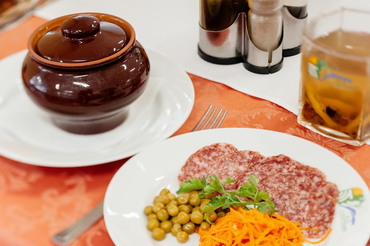 Hotel Sanatoriy Sputnik Narocz Zewnętrze zdjęcie